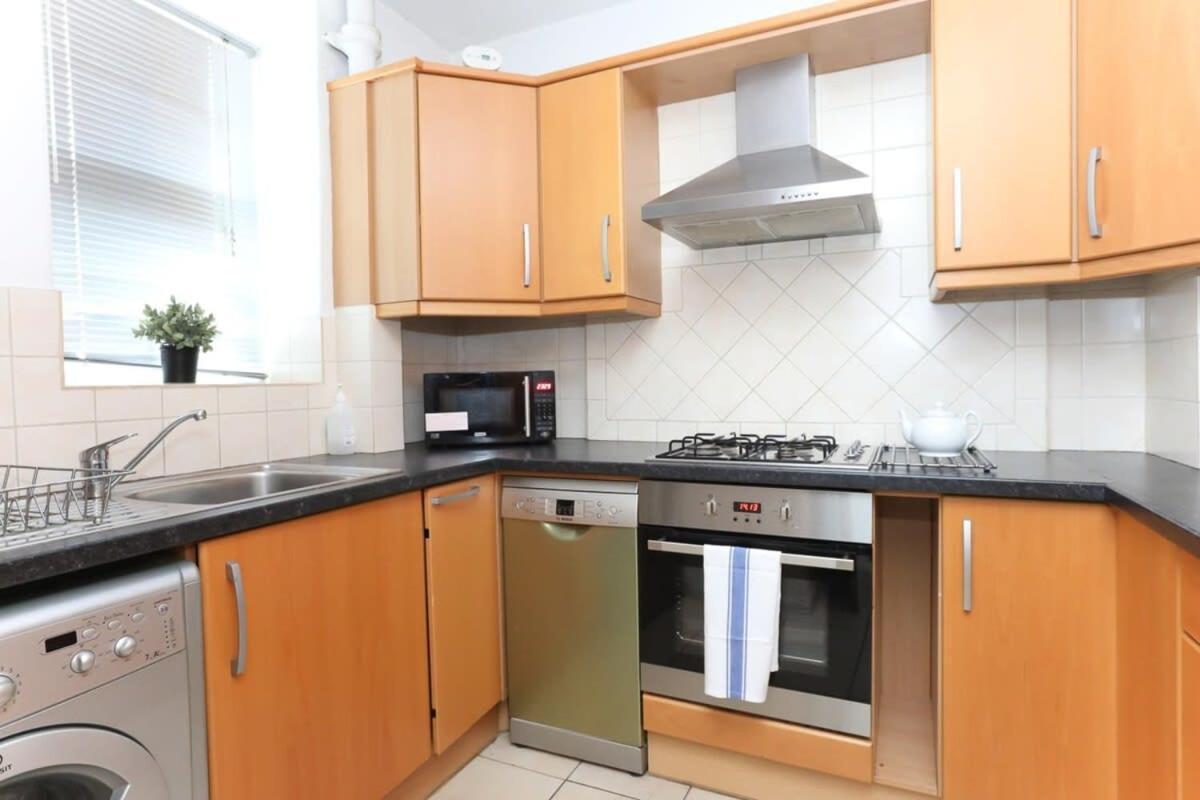 2 Bedroom In Waterloo Central Appartement *